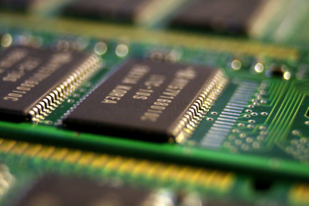 ReRAM and Next-Generation Non-Volatile Memory: Why Resistive RAM Is the Future of Embedded Storage
